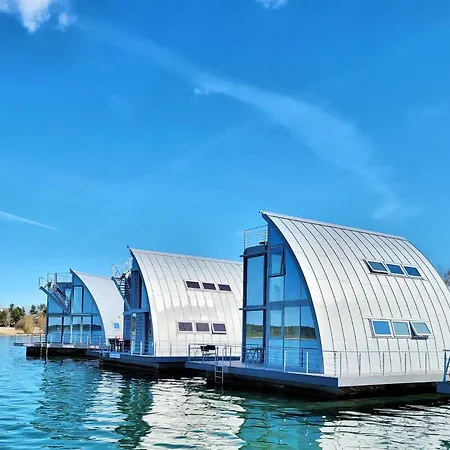 Water Holiday home *